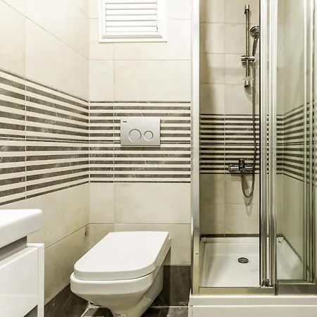 Central And Cozy Flat With Terrace In Sisli Апартаменты